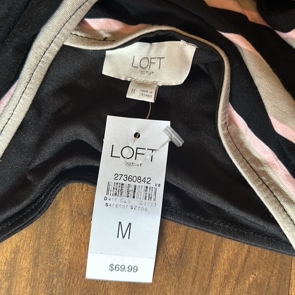 NWT LOFT Dress. Size M. - Picture 3 of 7